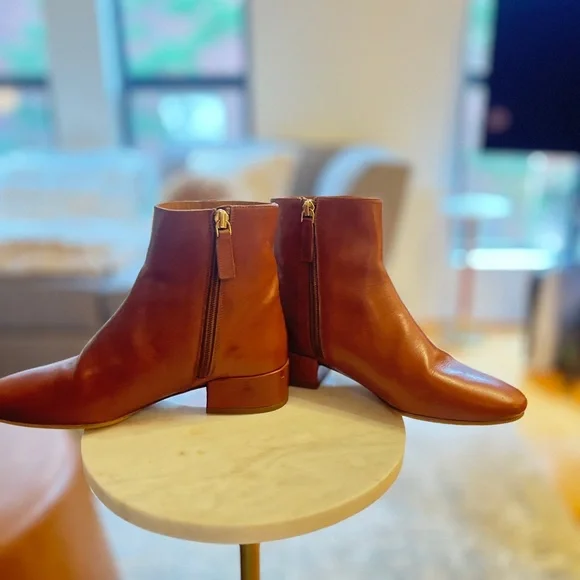 RARE — NEVER WORN Sézane Low Léa Bottines in cognac brown - Picture 6 of 12